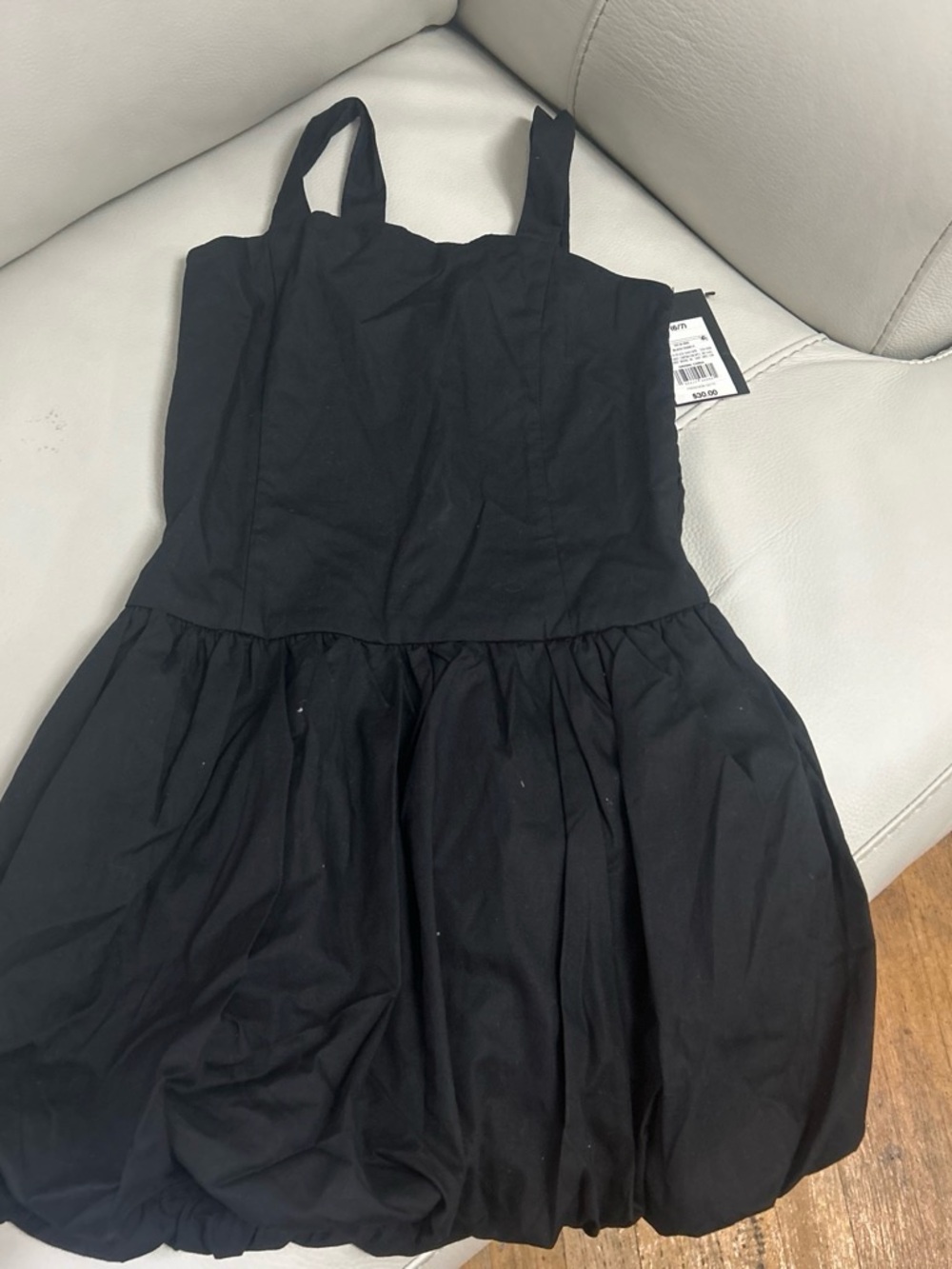 art class Black Bubble-Hem Strappy Party Dress